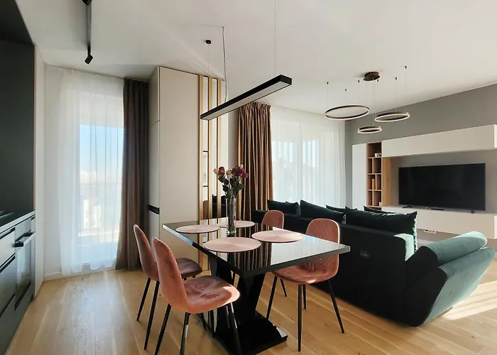 Deluxe Apartment